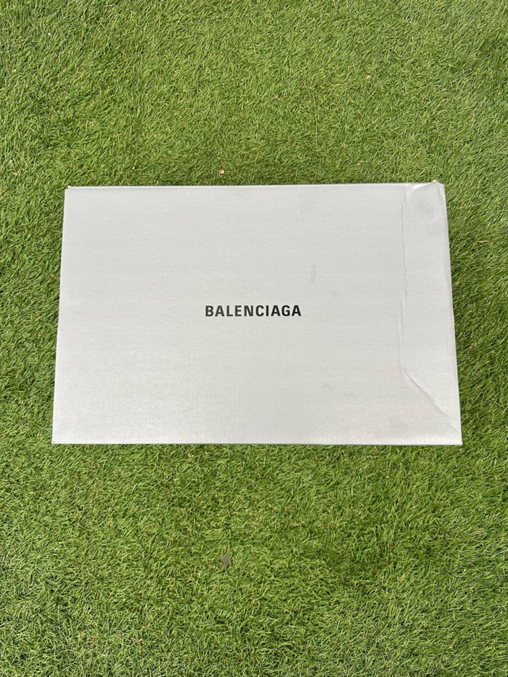 Balenciaga Runner 2.0 Sneakers - Grey/White/Black - Picture 7 of 7